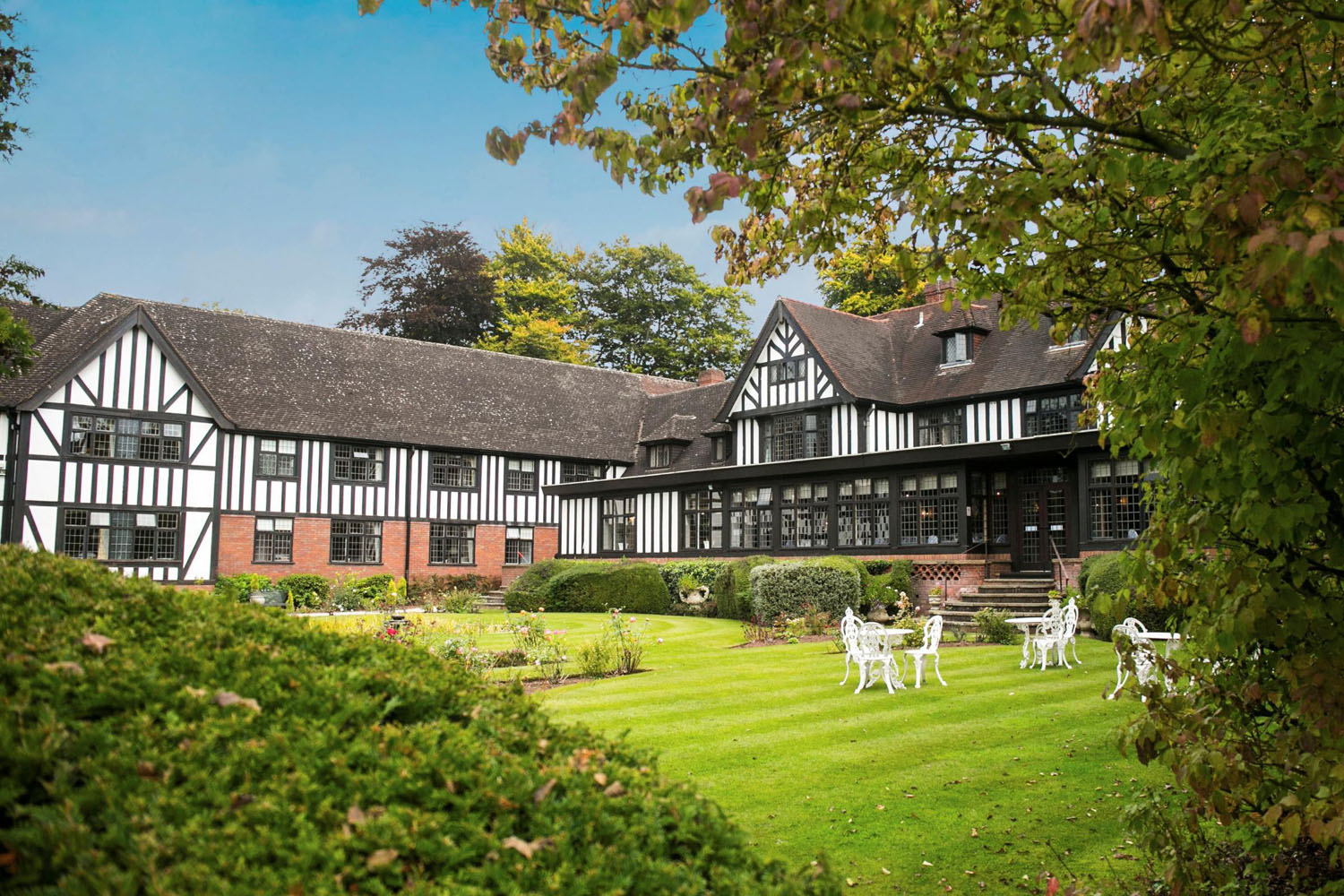 Hogarths Stone Manor Location